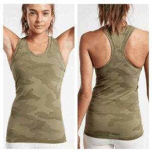 ATHLETA Speedlight Camo Tank Size XS